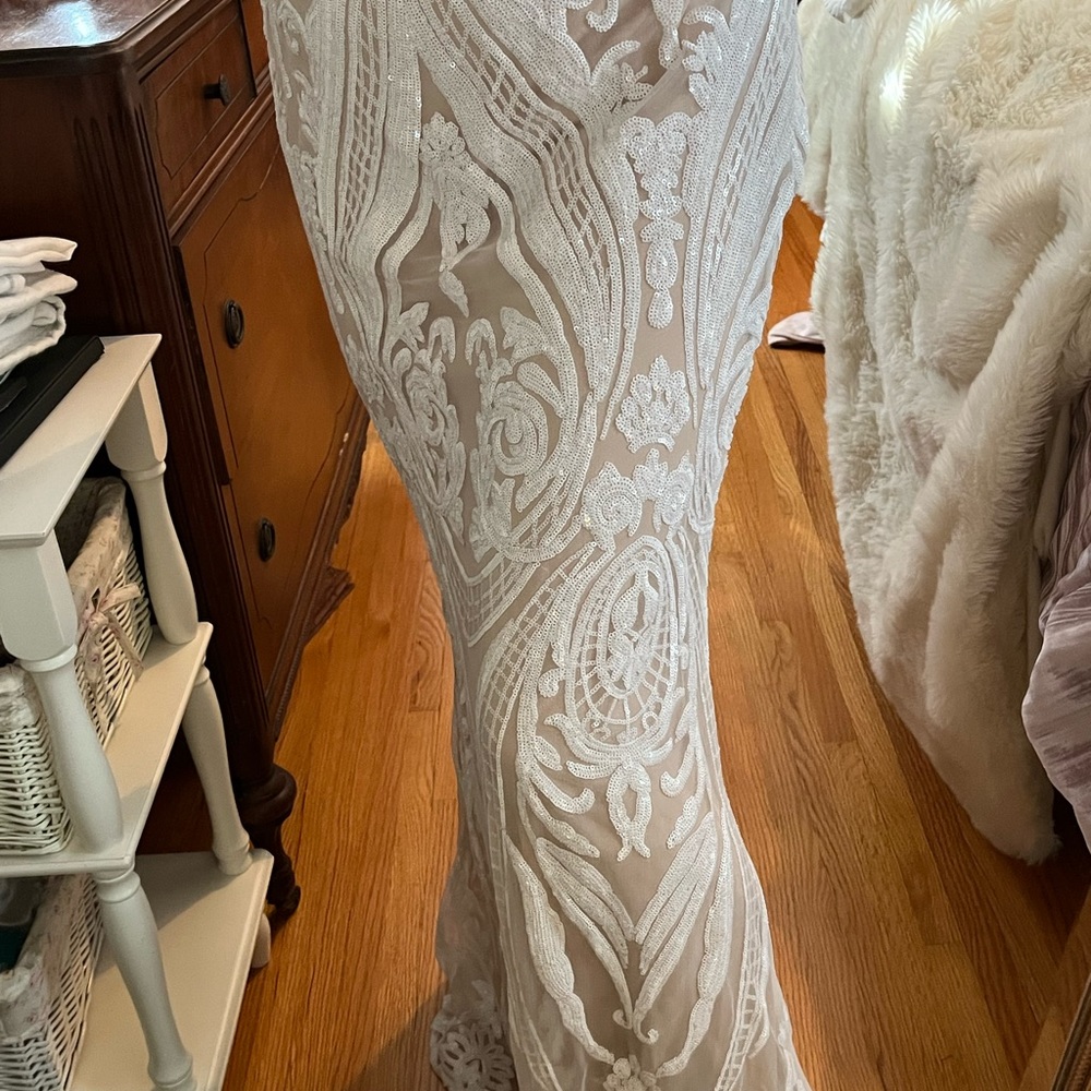 Lulu's White and Tan Wedding Dress - Picture 5 of 7